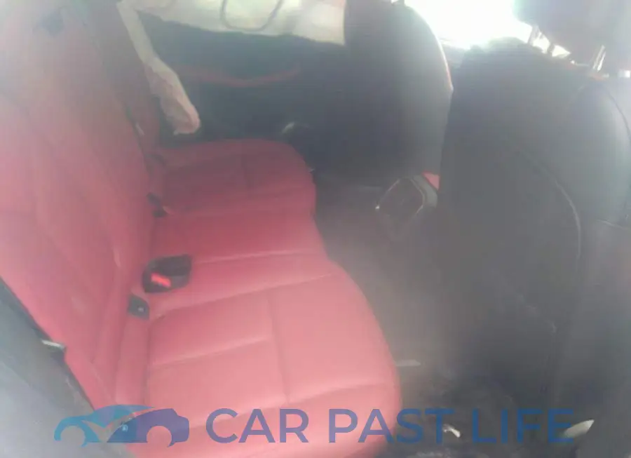 WP1AA2A57PLB13751# 8