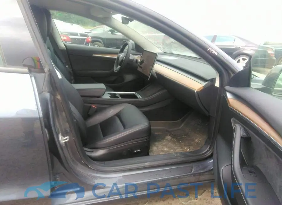 5YJ3E1EB8NF278197# 5