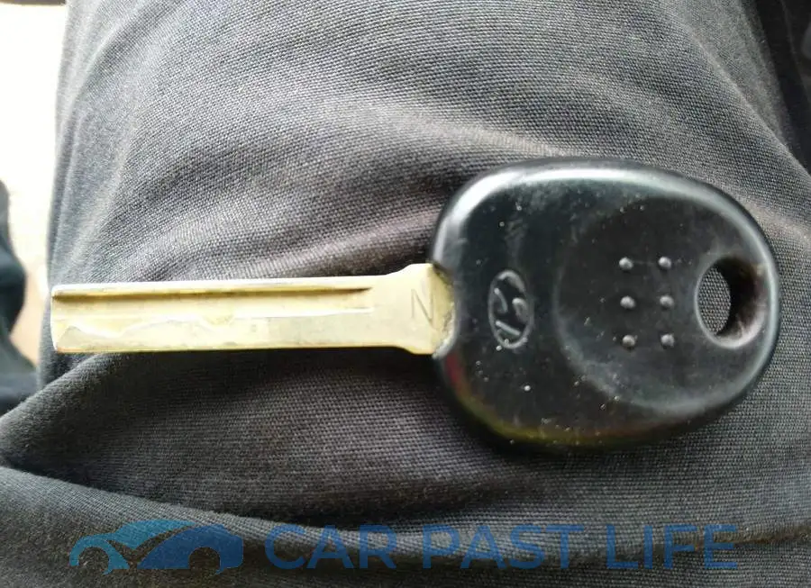 KMHCU5AE3FU221307# 11