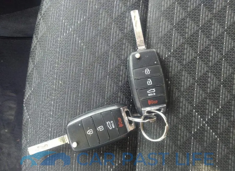 3KPA25AB3JE036995# 11