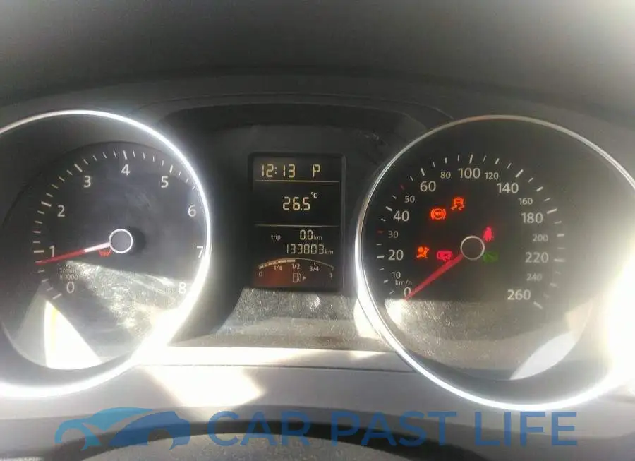 3VW2K7AJ6FM208535# 7