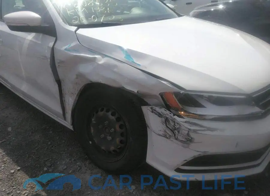 3VW2K7AJ6FM208535# 6