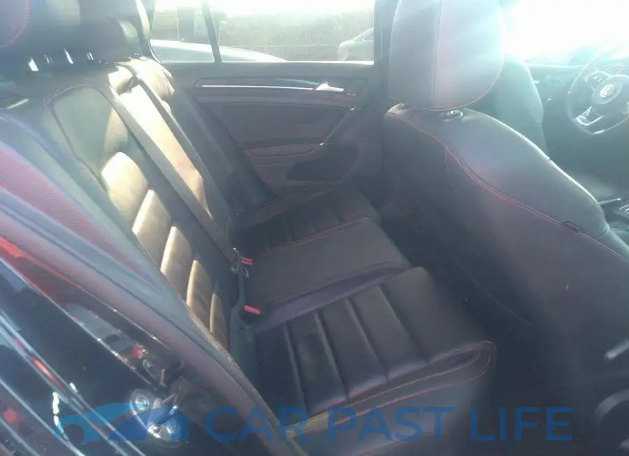 3VW4T7AU9FM101835# 8