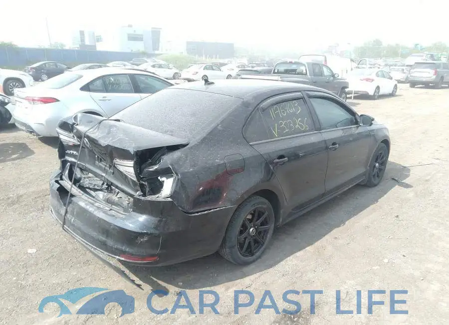 3VW1K7AJ2FM323256# 4