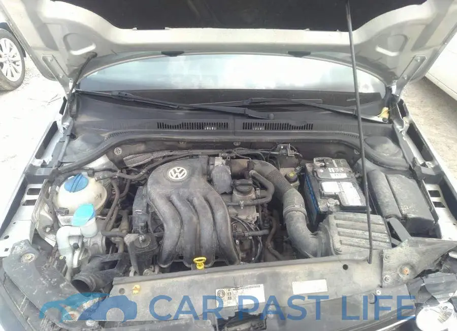 3VW2K7AJ6FM355521# 10