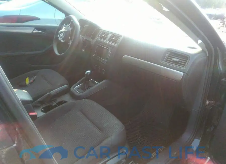 3VW2K7AJ1FM343681# 5