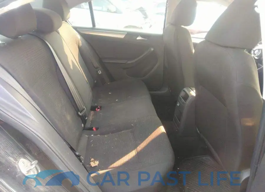 3VW2K7AJ1FM343681# 8