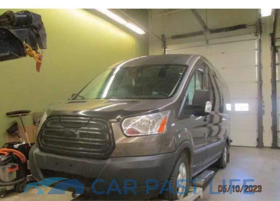1FBAX2CV9JKA71307# 2