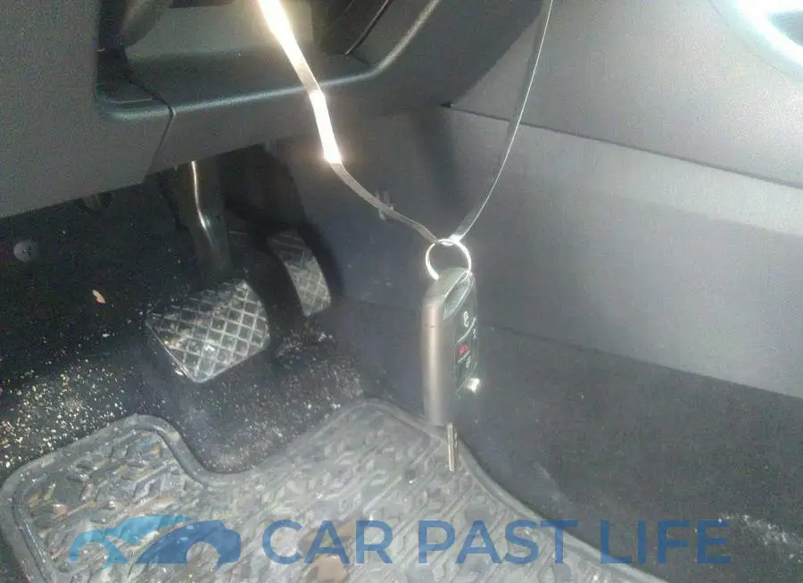 3VWC57BU6LM106409# 11