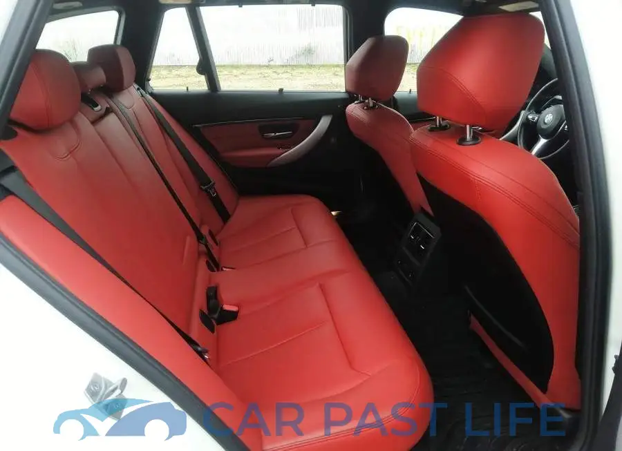 WBA8K3C31HA022578# 8