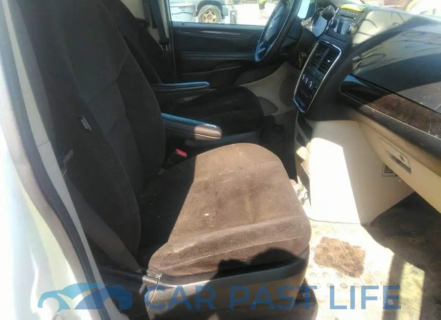 2C4JRGAG6FR681827# 5