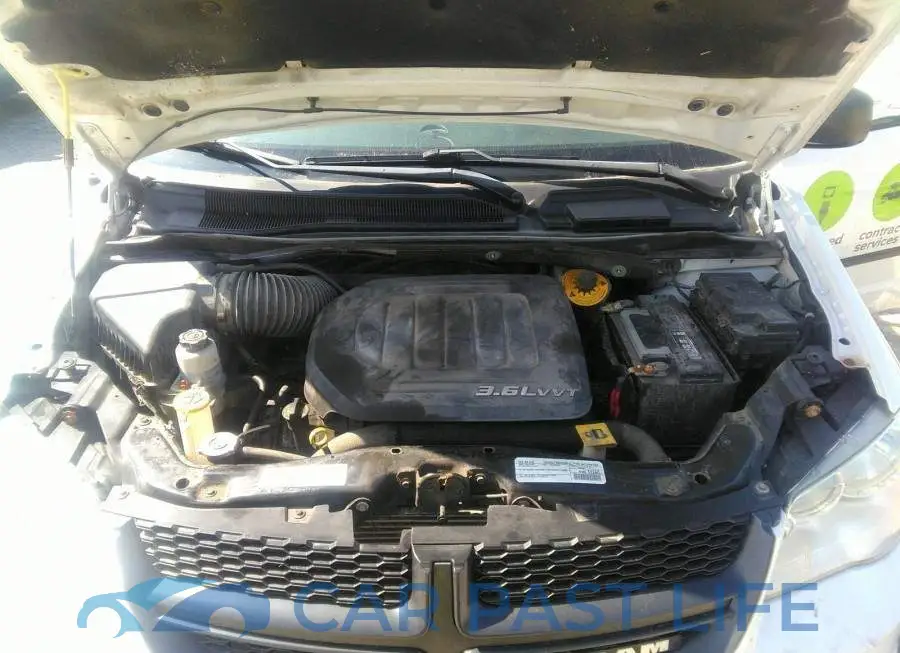 2C4JRGAG6FR681827# 10