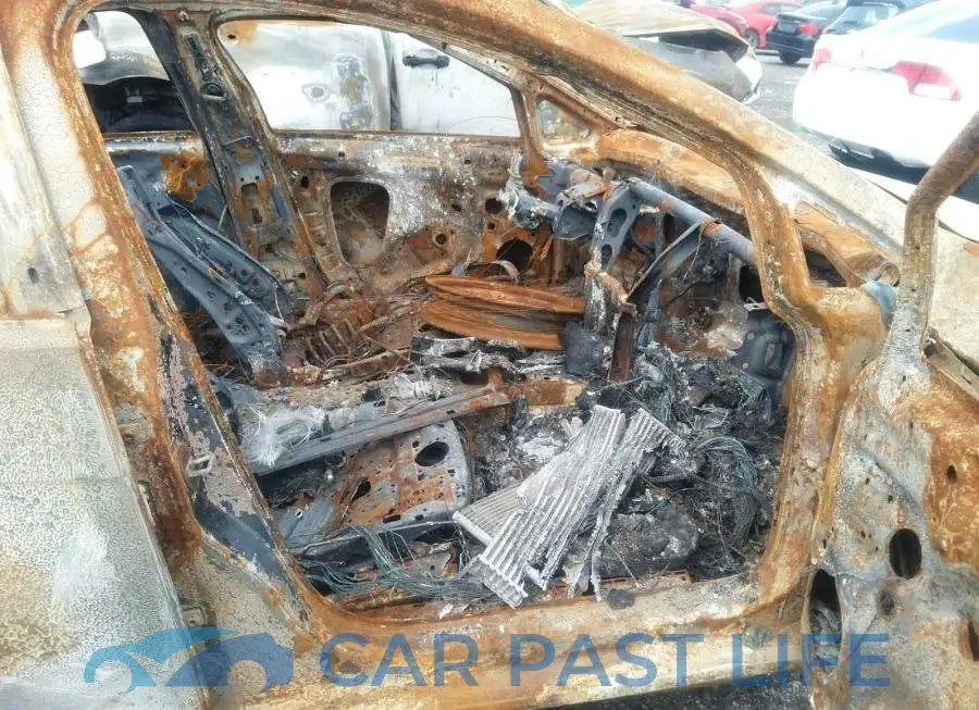 3VW117AU2FM085342# 5
