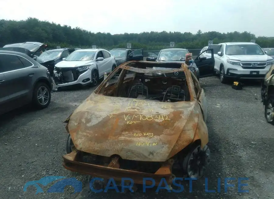 3VW117AU2FM085342# 6
