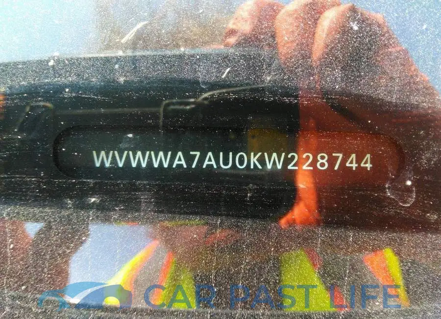 WVWWA7AU0KW228744# 9