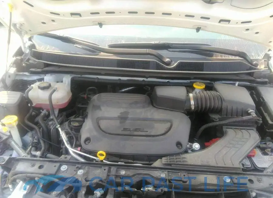 2C4RC3BG3NR216464# 10