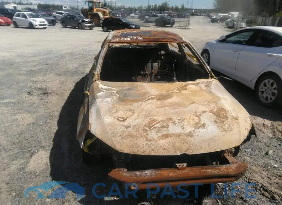 3VW2K7AJ1FM425930# 6