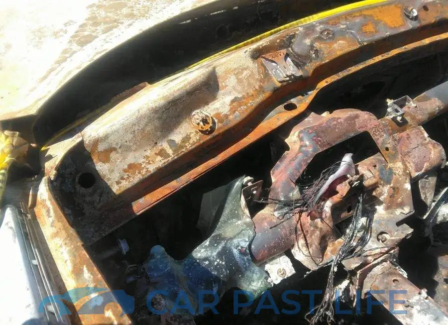 3VW2K7AJ1FM425930# 7