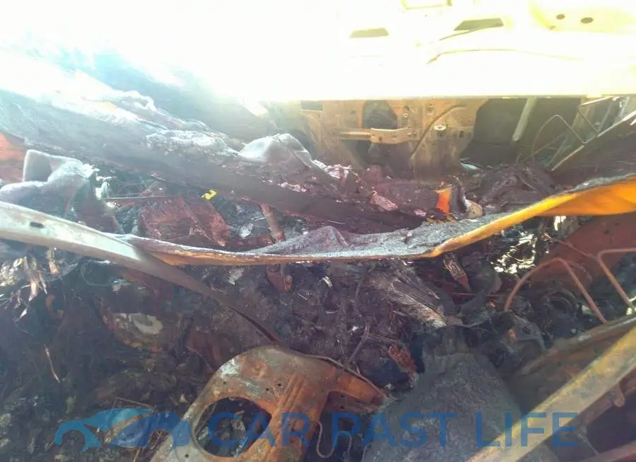 2C3CDZBT4HH619502# 5