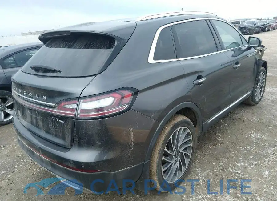 2LMPJ8LP7KBL12952# 4