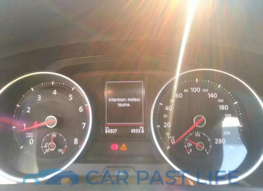 3VW5T7AU5KM009796# 7