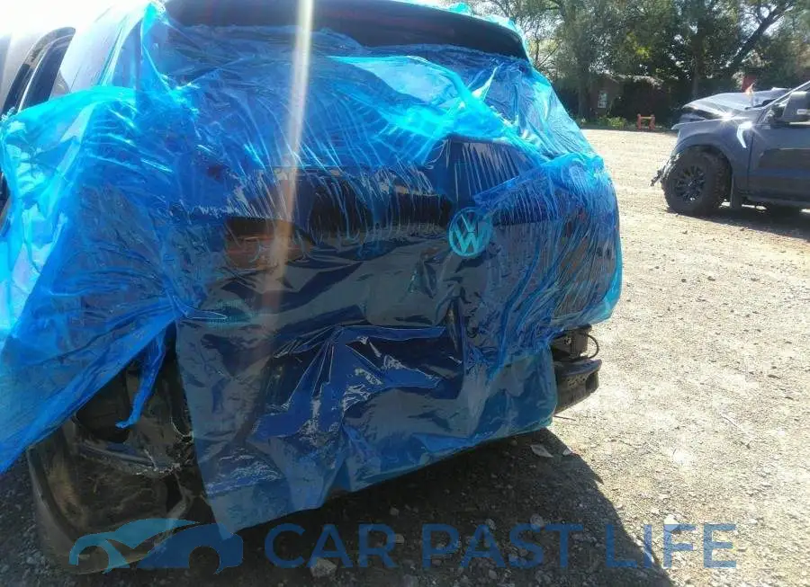 3VW5T7AU5KM009796# 6