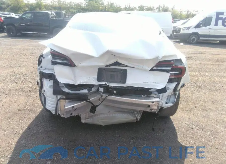 5YJ3E1EB5LF643206# 6
