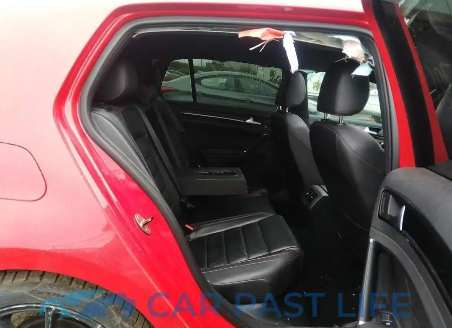 3VW4T7AUXFM072619# 8