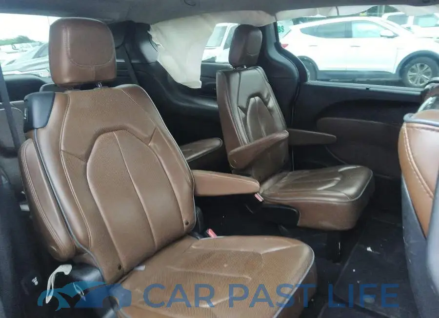 2C4RC1GG7KR540302# 8