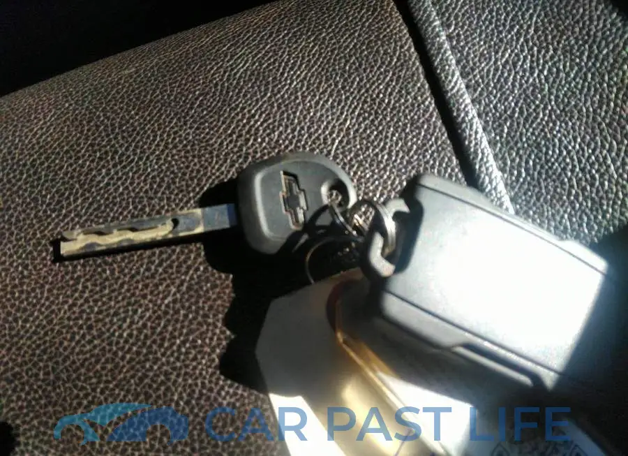 1GC1KSEY9KF270188# 11