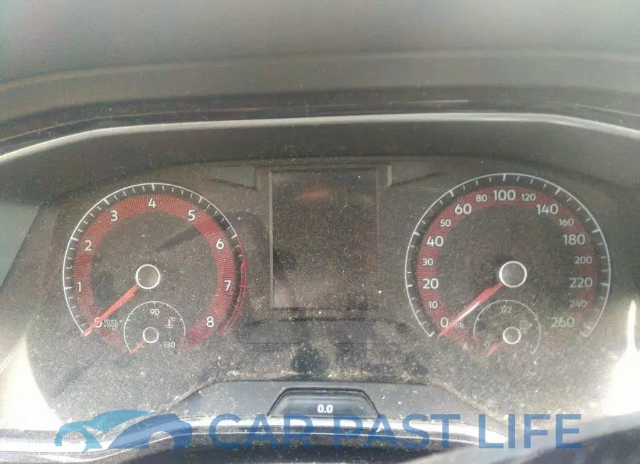 3VWE57BU5KM011895# 7