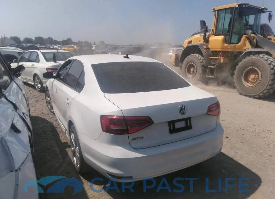 3VW2K7AJ3FM202482# 3