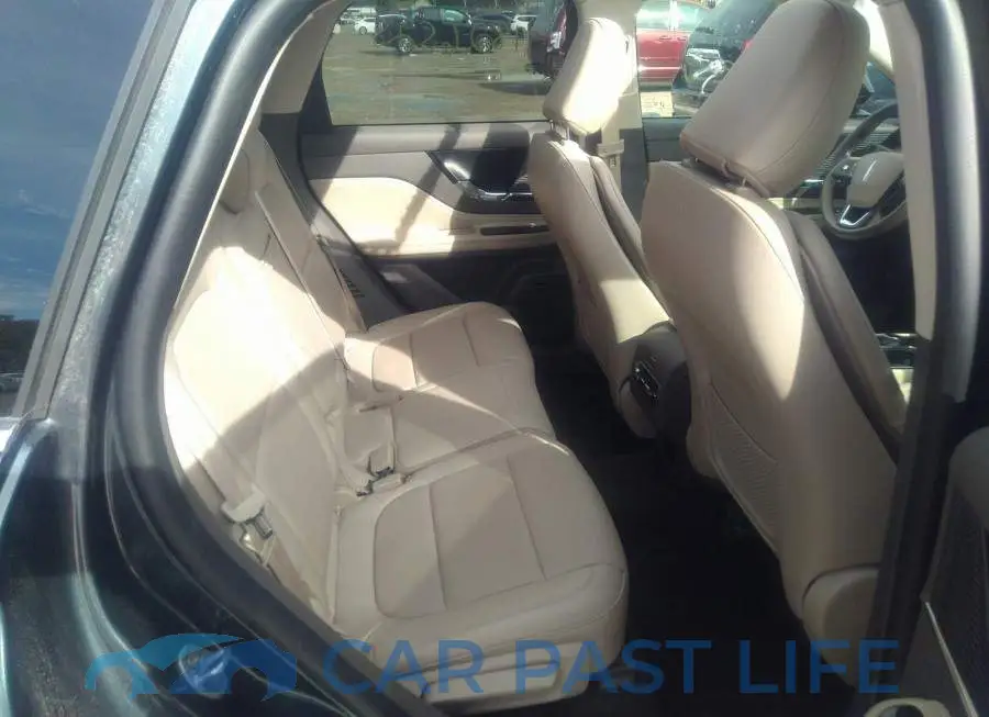 5LMCJ2D90NUL18238# 8