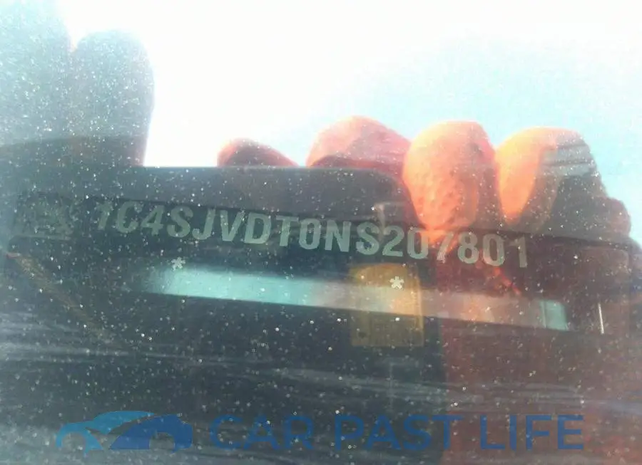 1C4SJVDT0NS207801# 9