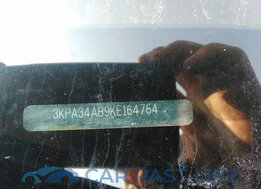 3KPA34AB9KE164764# 9