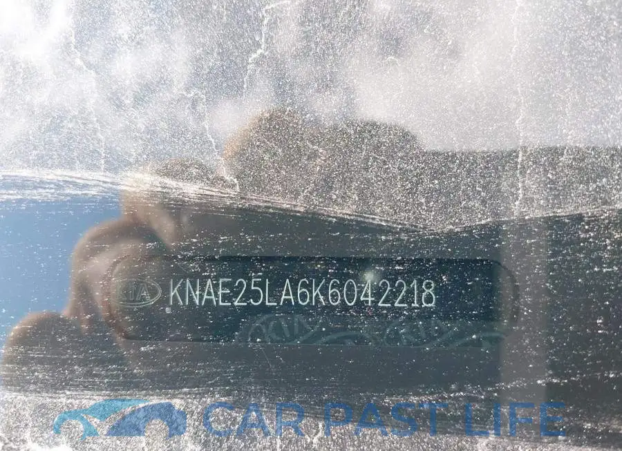 KNAE25LA6K6042218# 9