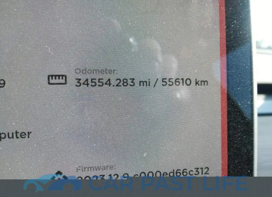 5YJYGDEE8LF026779# 7