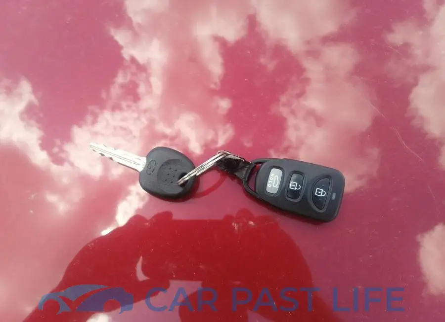 KMHD84LF5HU093681# 11