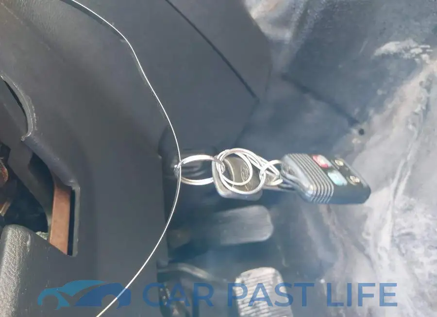 1FAHP2MK6HG130606# 11