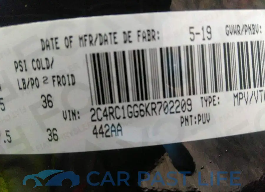 2C4RC1GG6KR702209# 9