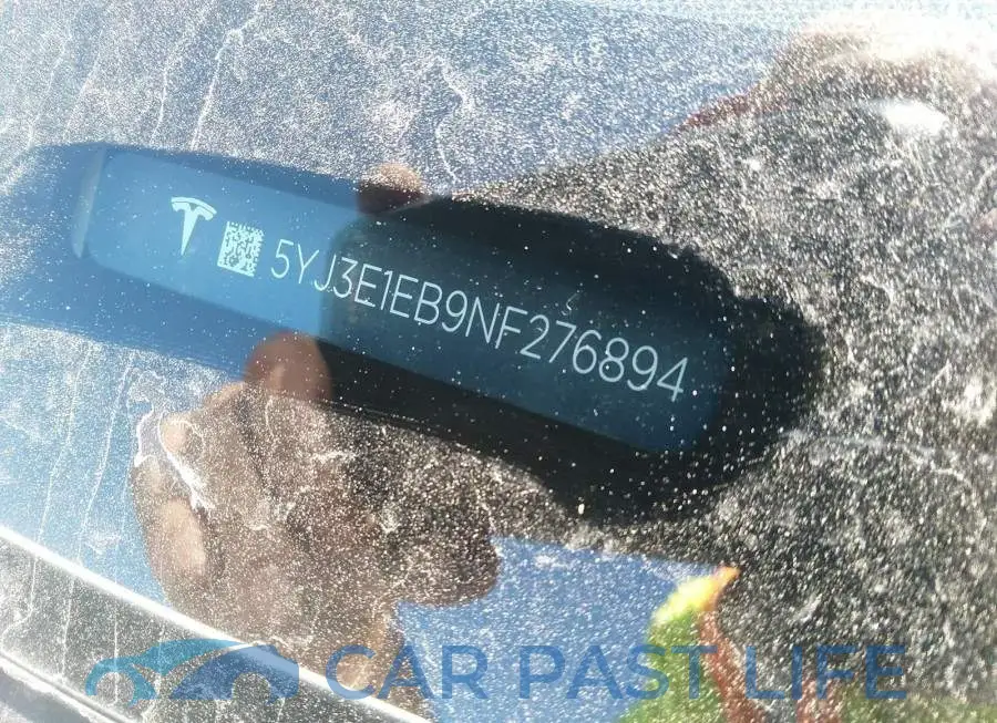 5YJ3E1EB9NF276894# 9