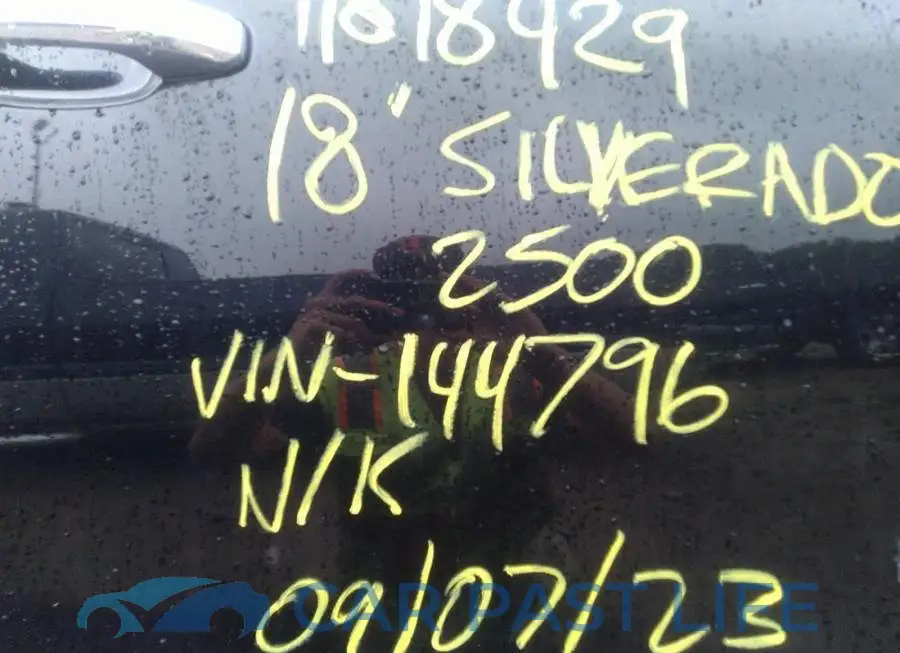 1GC1KWEY8JF144796# 9