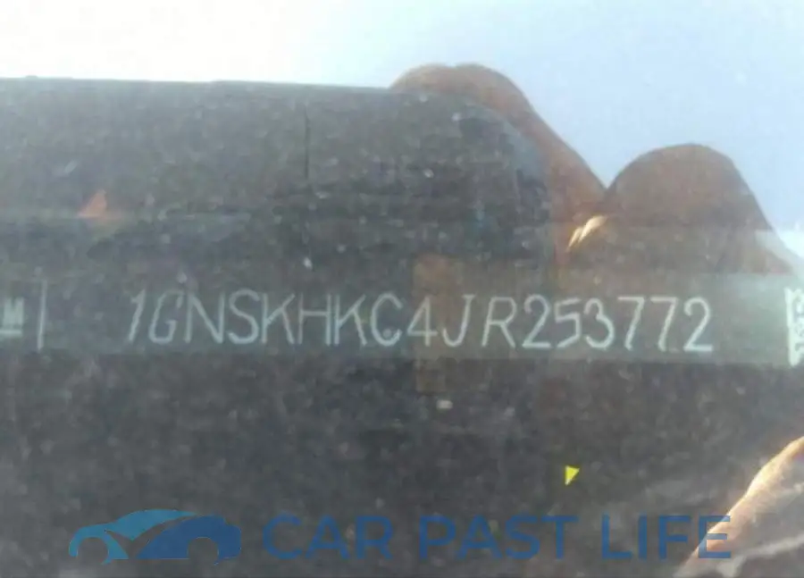 1GNSKHKC4JR253772# 10