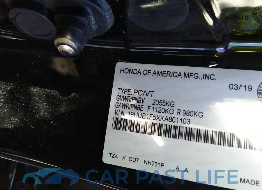 19UUB1F5XKA801103# 9