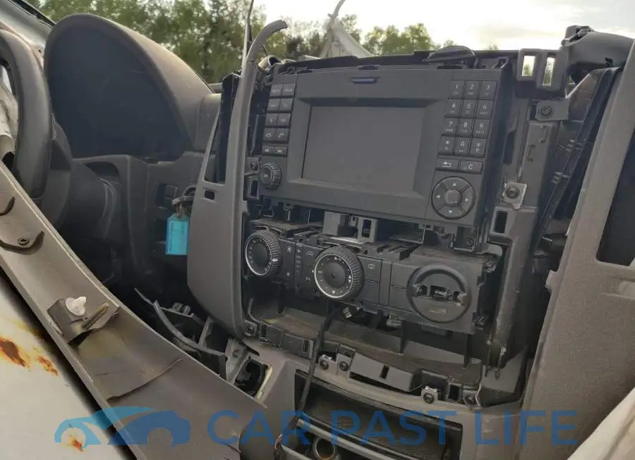 WD3BE8CD2HP543886# 6