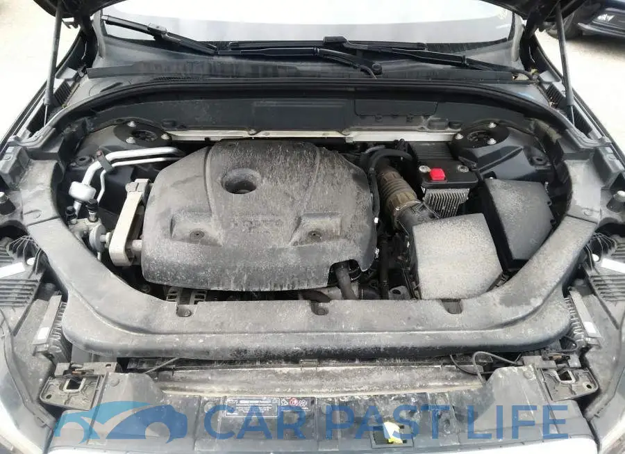 YV4A22RM3K1240668# 10