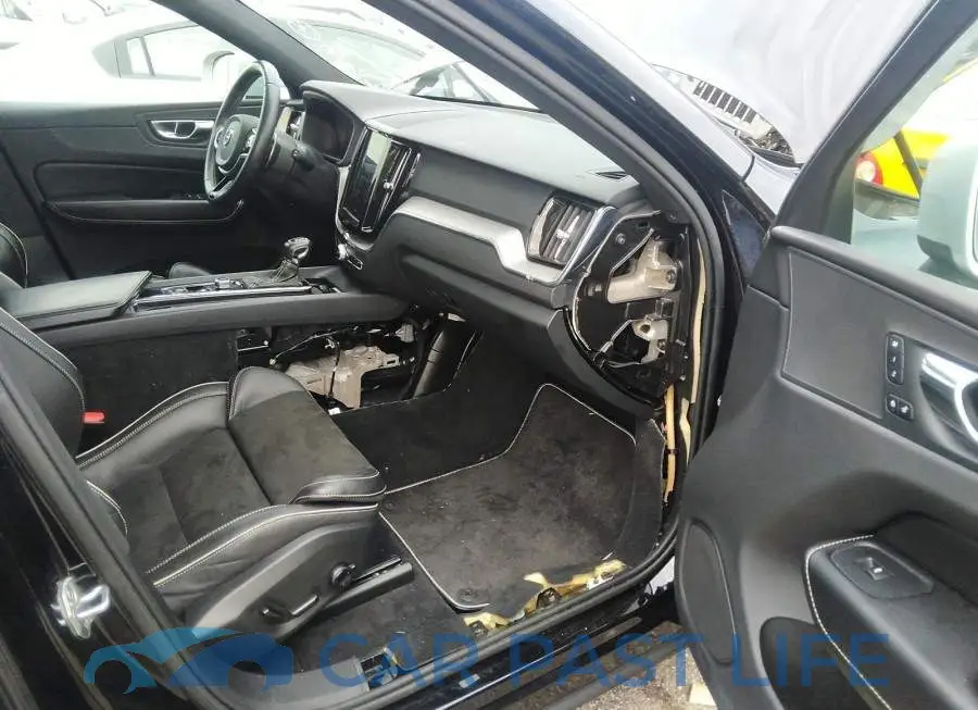 YV4A22RM3K1240668# 5