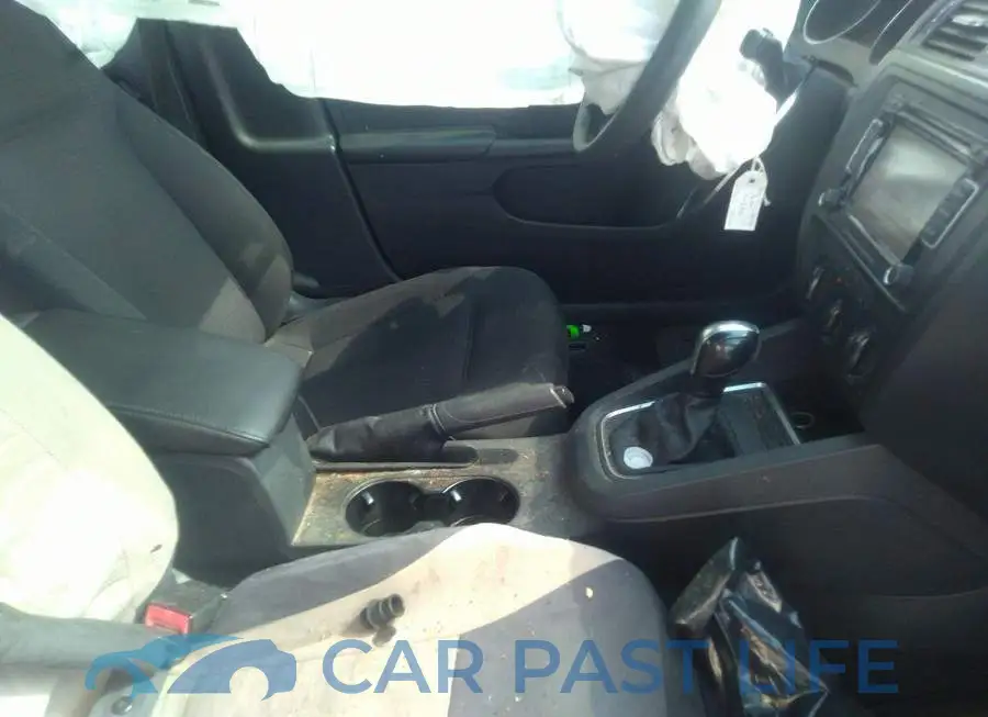 3VW2K7AJ8FM307602# 5