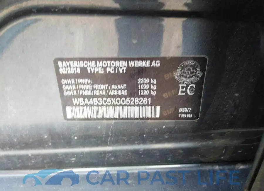 WBA4B3C5XGG528261# 9