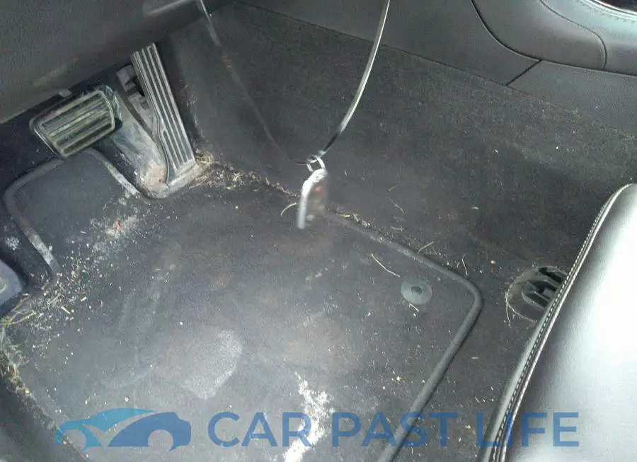 1G6AE5RX7J0107912# 11